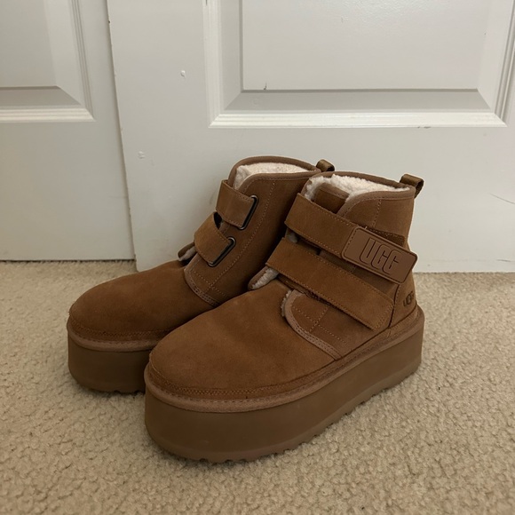UGG Neumel Platform Double Strap Boots Soft US Womens Size 9 Tan Sold out! - Picture 13 of 13